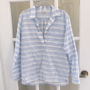 Gap 1/2 Button shirt